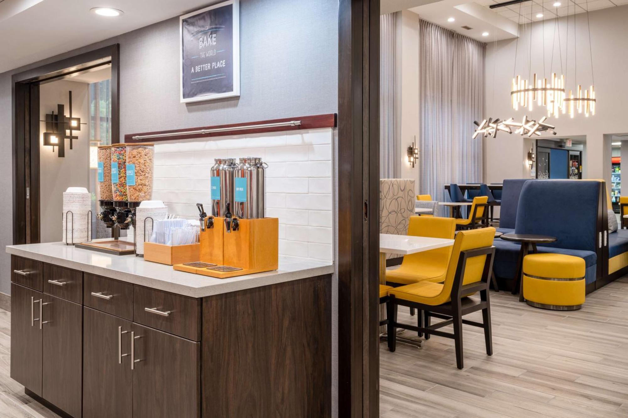 Hampton Inn & Suites Agoura Hills Ngoại thất bức ảnh