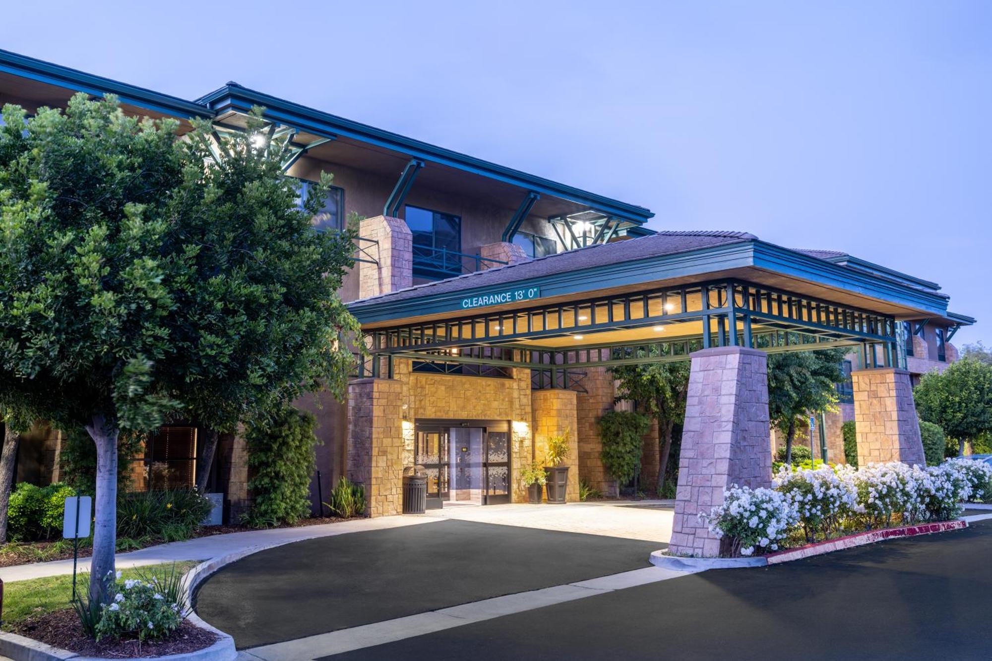 Hampton Inn & Suites Agoura Hills Ngoại thất bức ảnh